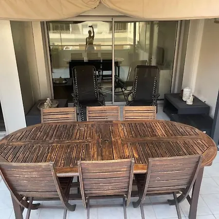 Apartman Terrasse Piscine Et Acces Antibes